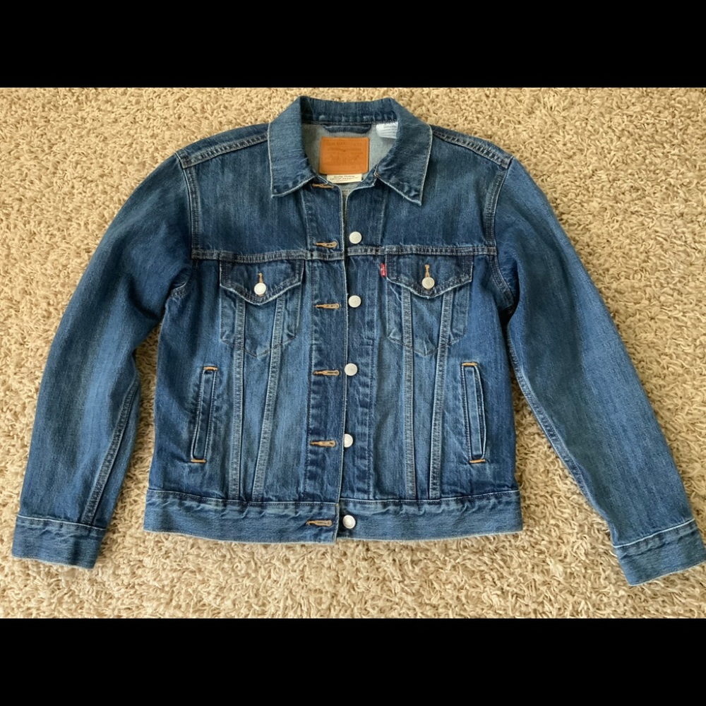 Levi trucker jean jacket